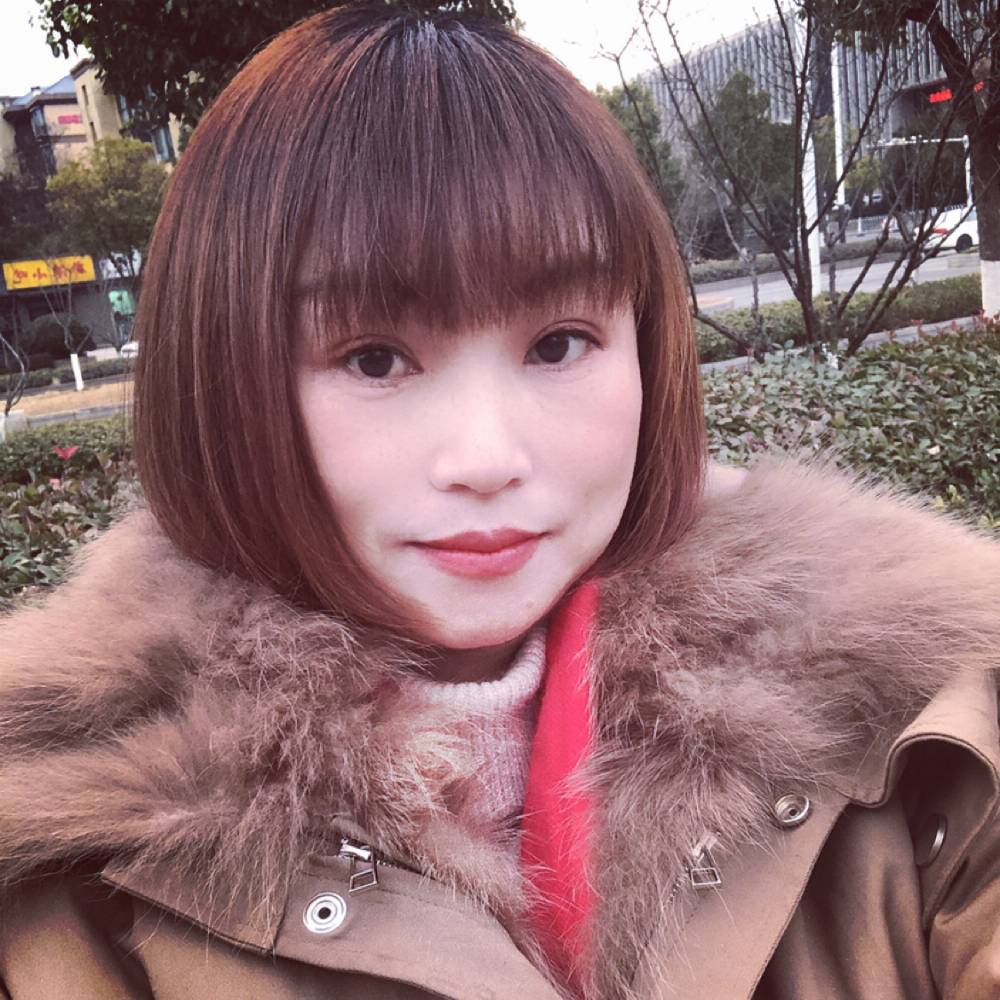 唐跃燕飞的照片