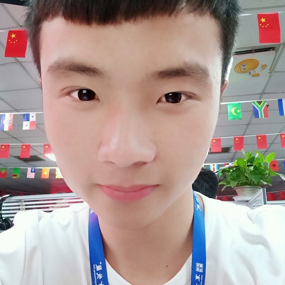高山开朗的照片