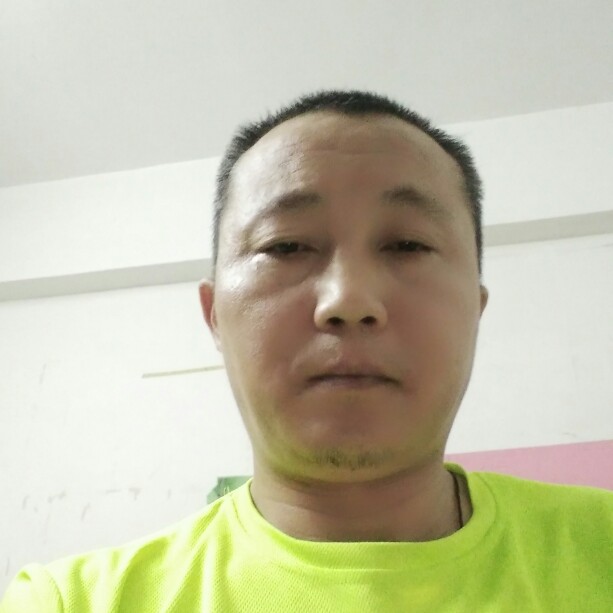 鐘亿的照片