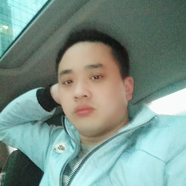 露露露傻瓜露露露的照片