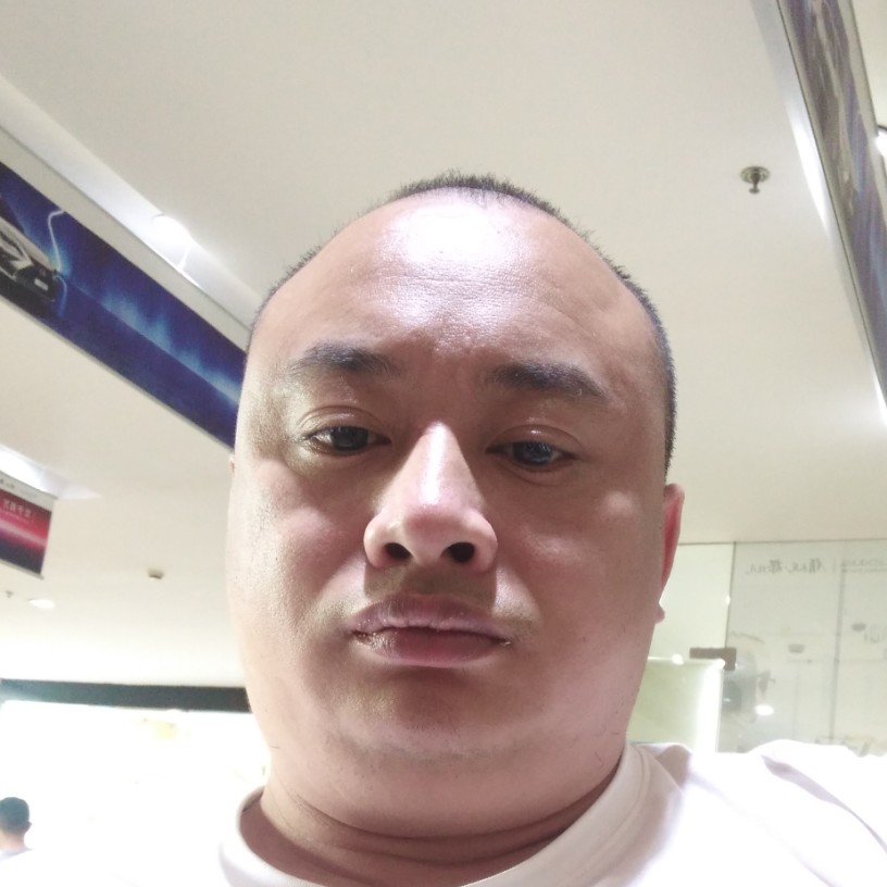 滑板請英勇D的照片