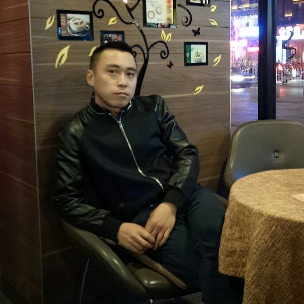 光亮暖光的照片