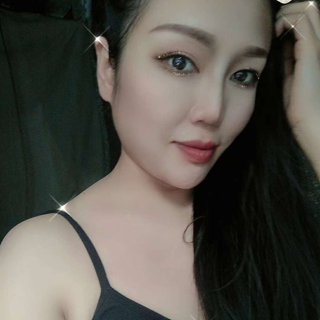正直漫步蜜粉的照片