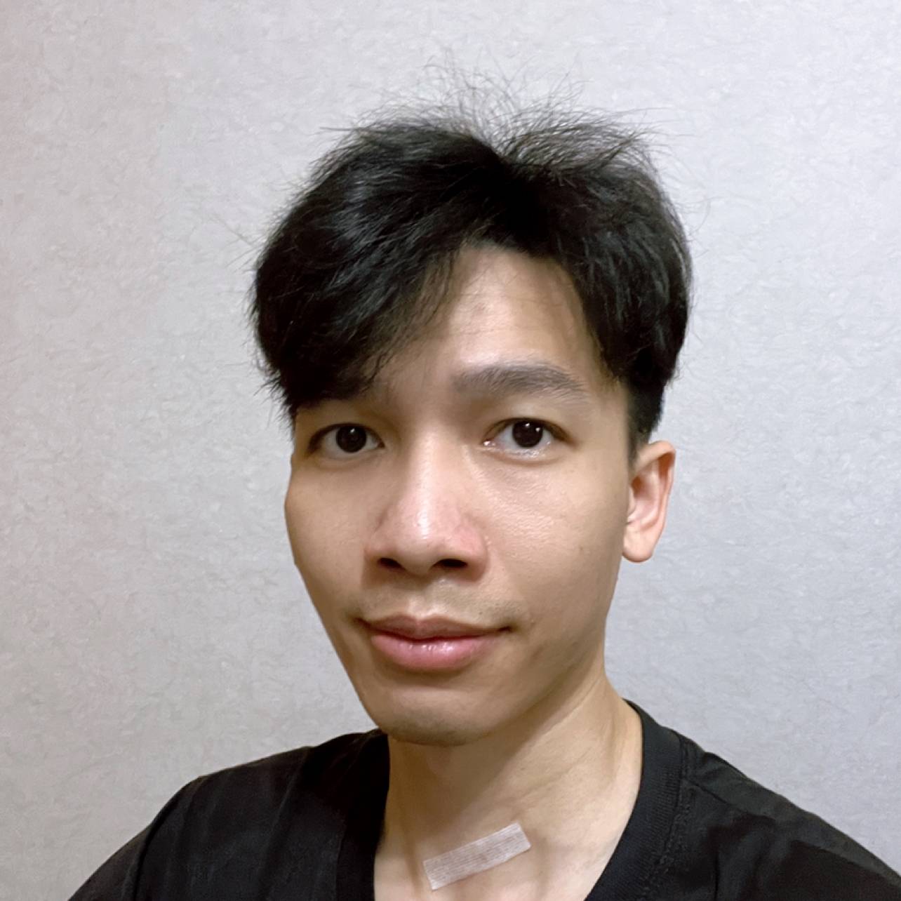 绿草朝晖的照片