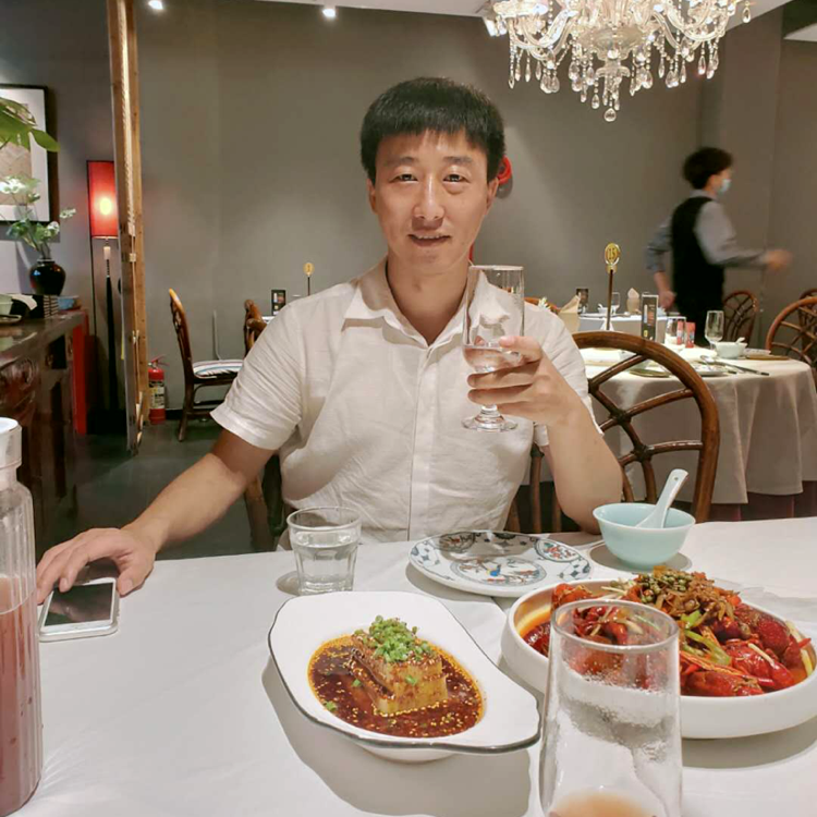 有魅力打寒风的照片