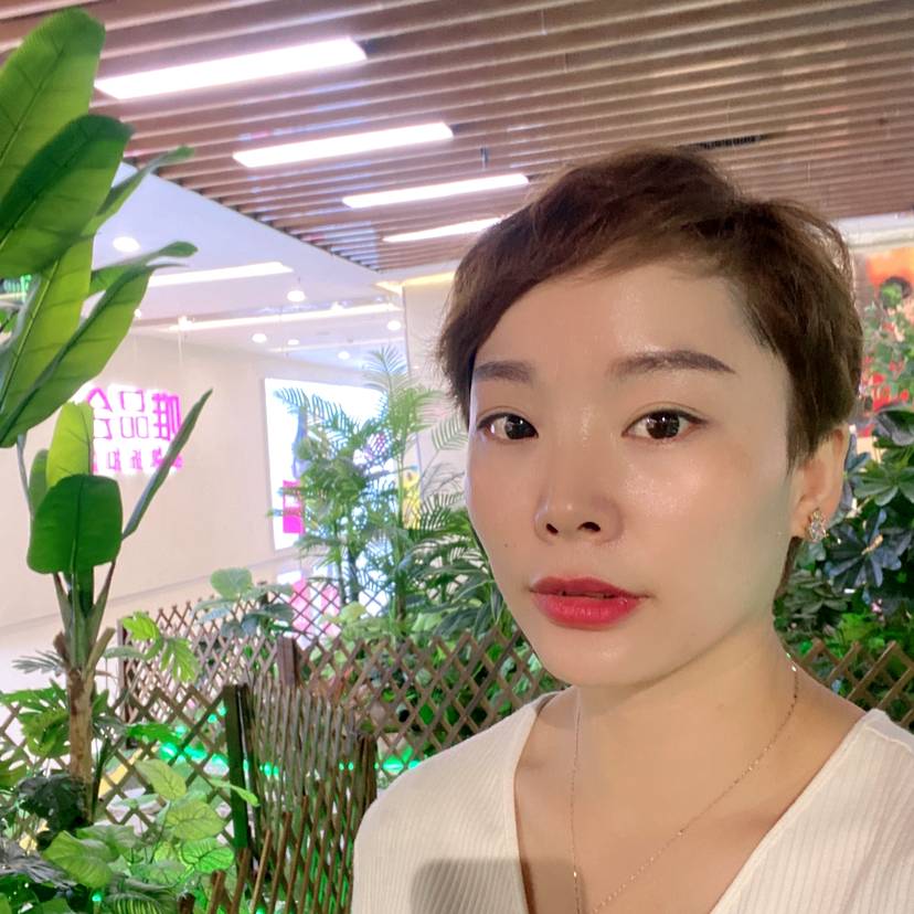 小黑黑123的照片