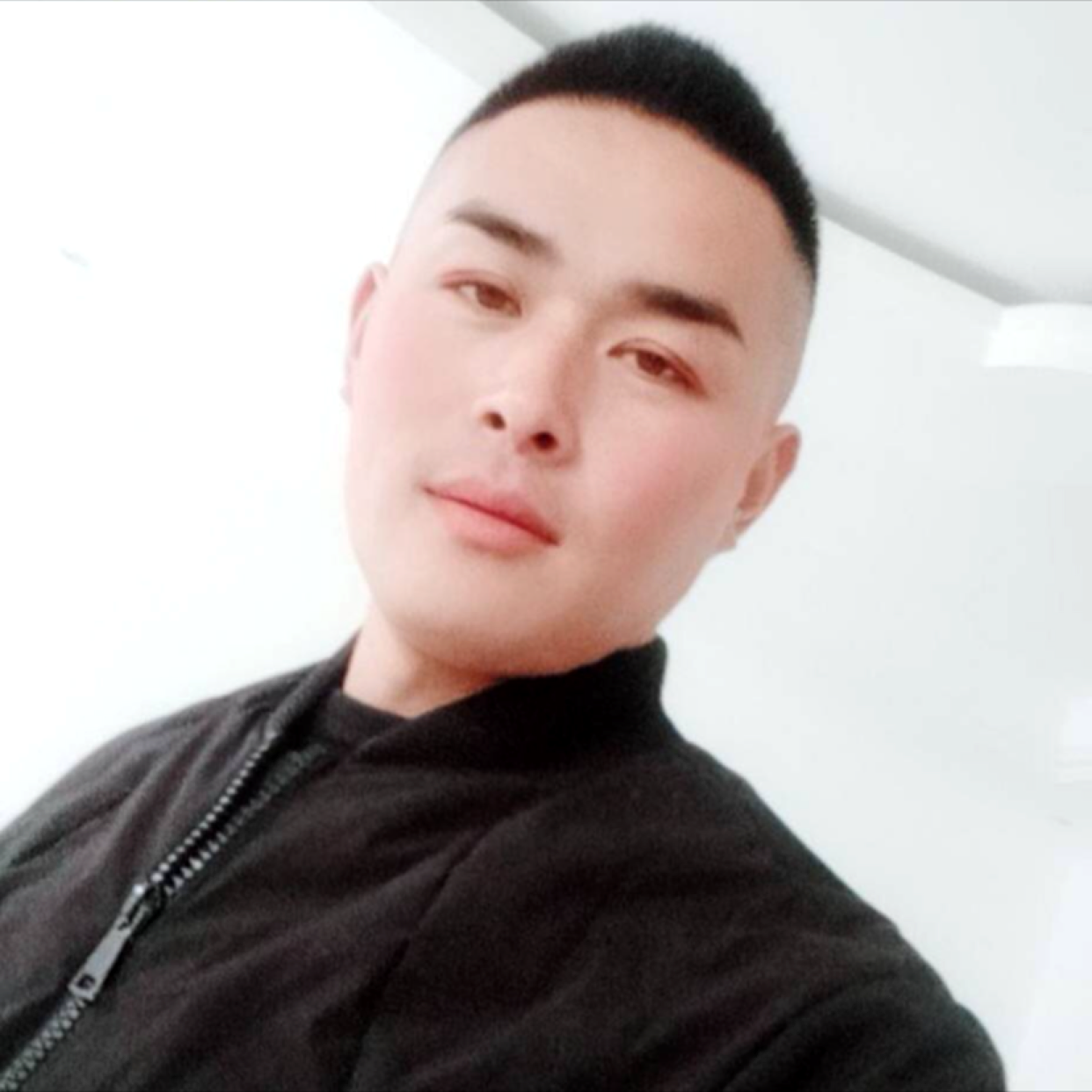 Kfcnkfxn的照片