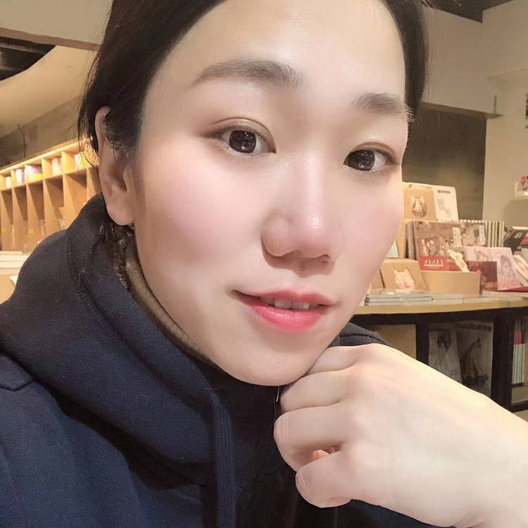 Alice7的照片