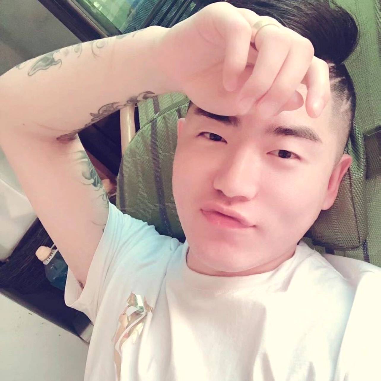 开朗就毛巾的照片