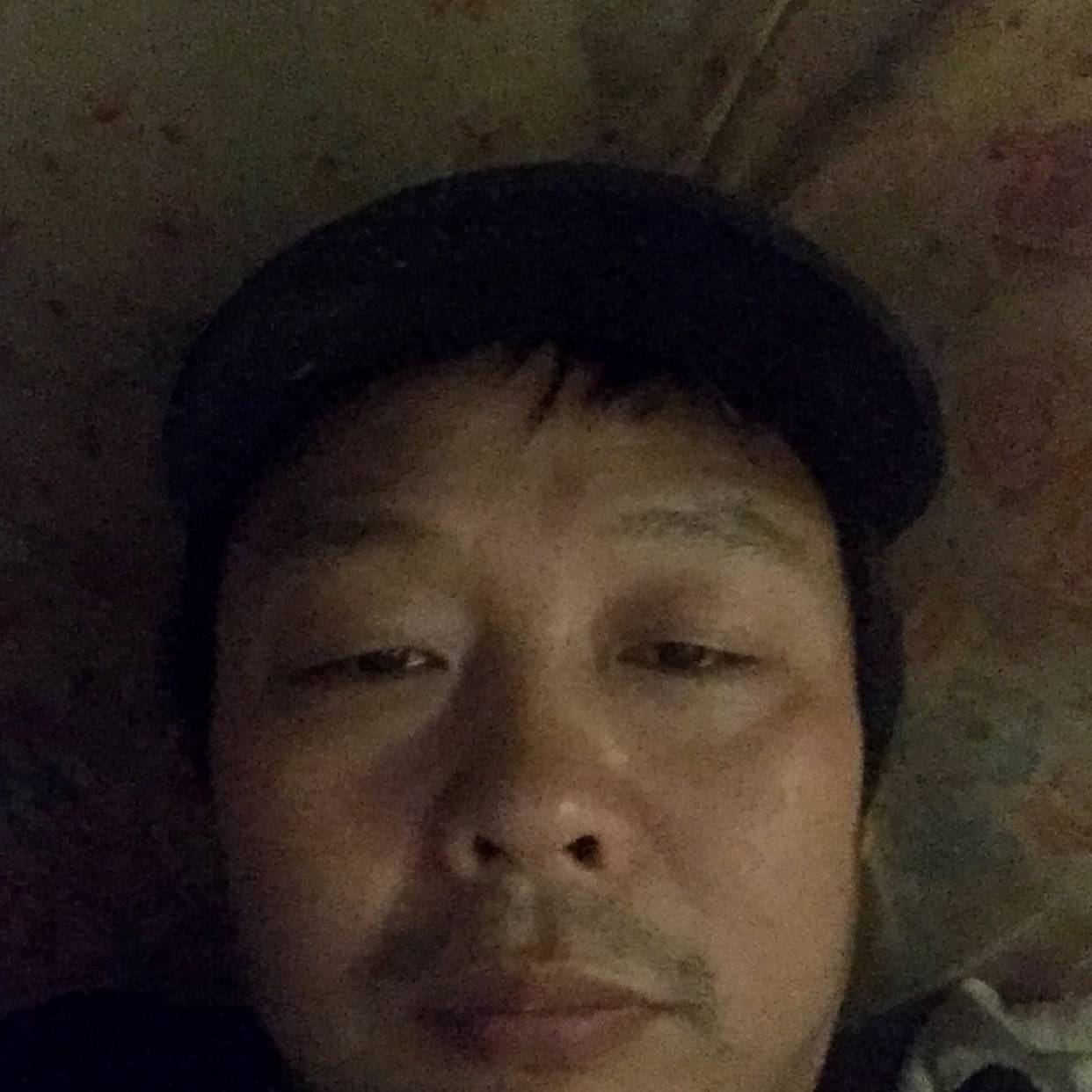 彼年给中心的照片
