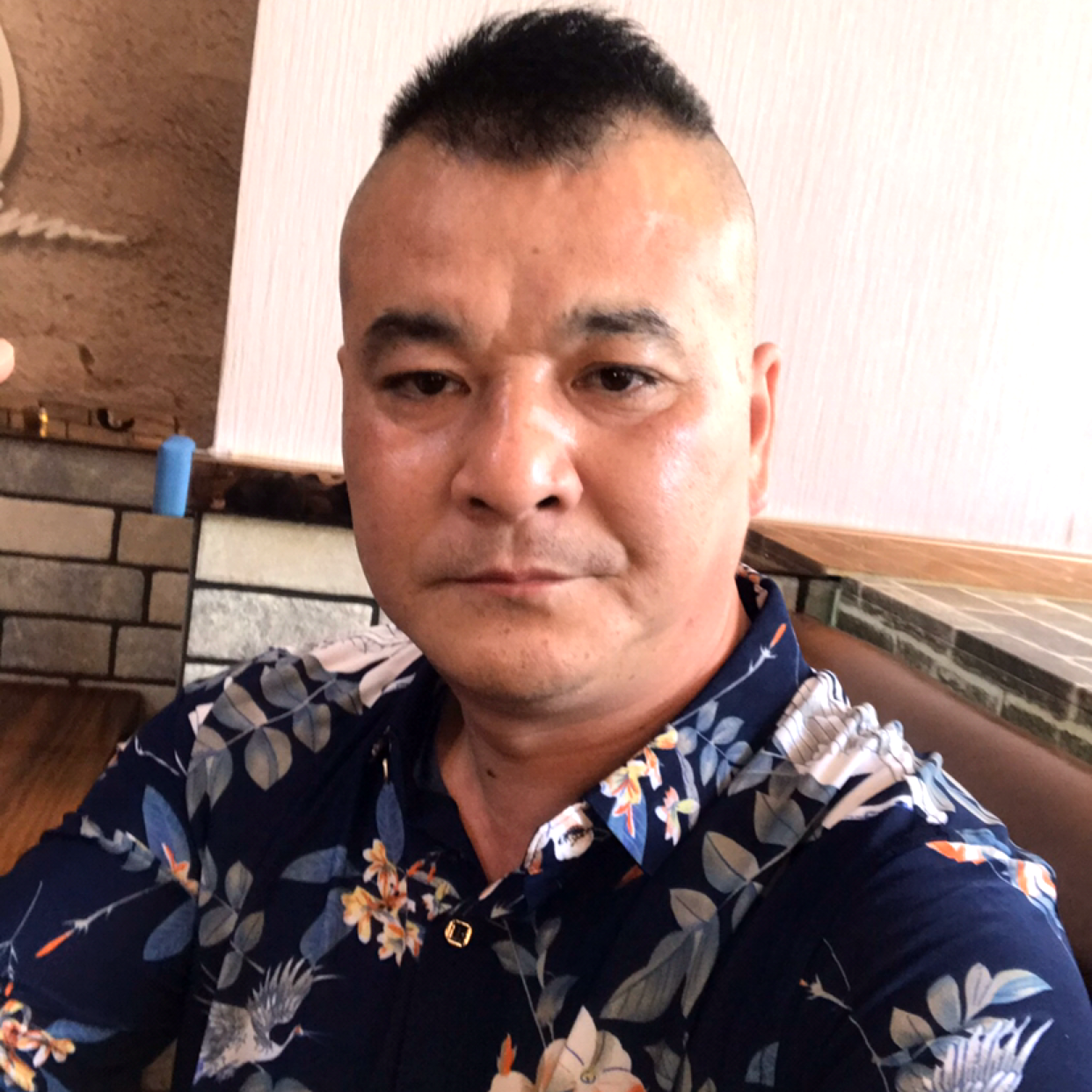 咖啡等待无聊的照片