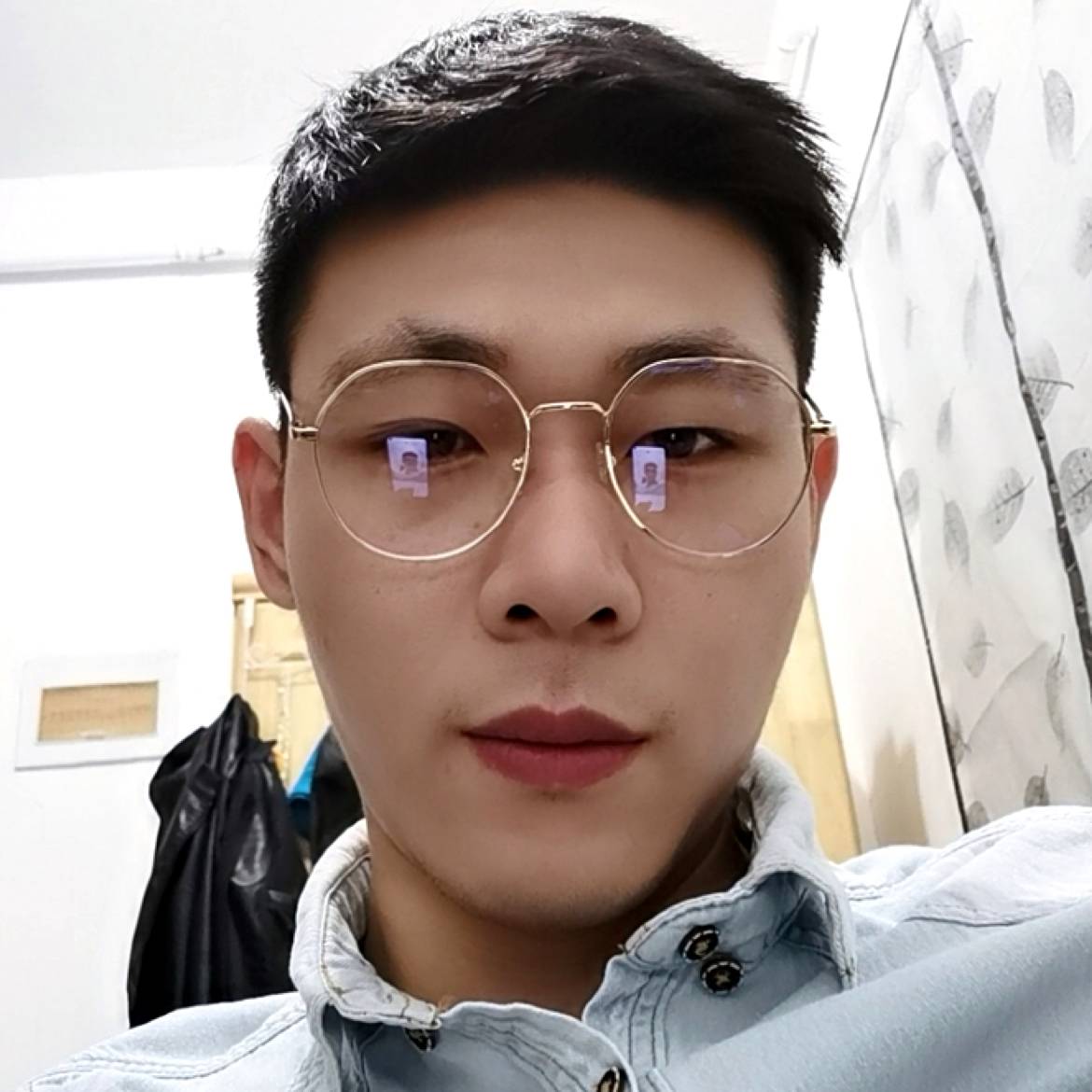 择一人之下的照片