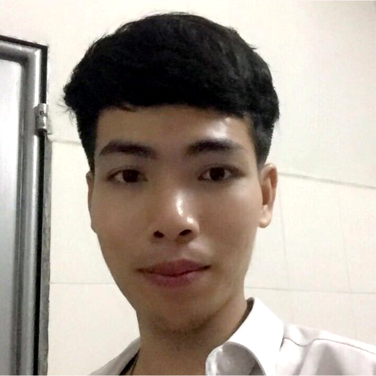 太阳耍酷的照片