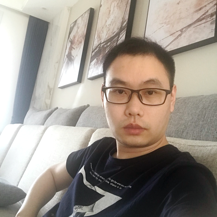 九卿的照片