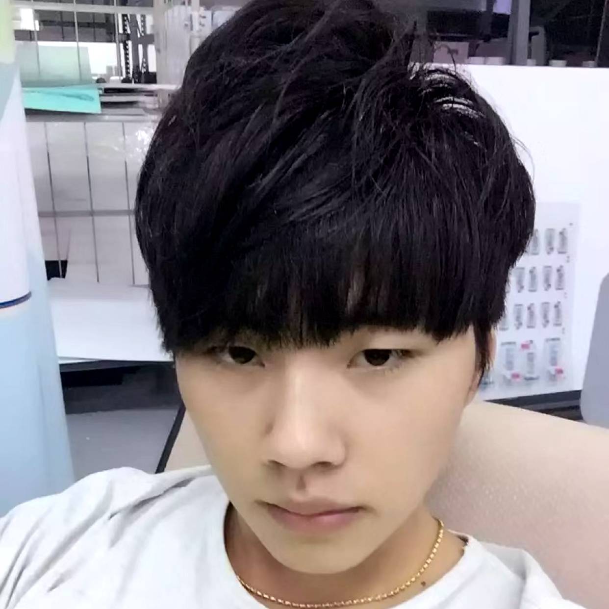 隔壁老王王王王的照片