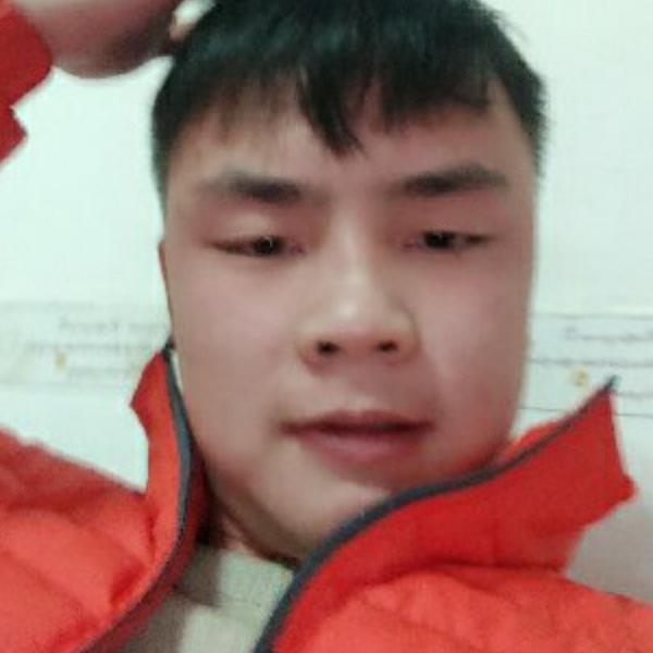 女王爱无辜的照片