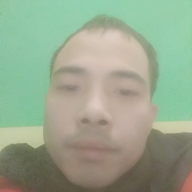 陌颜欢呼的照片