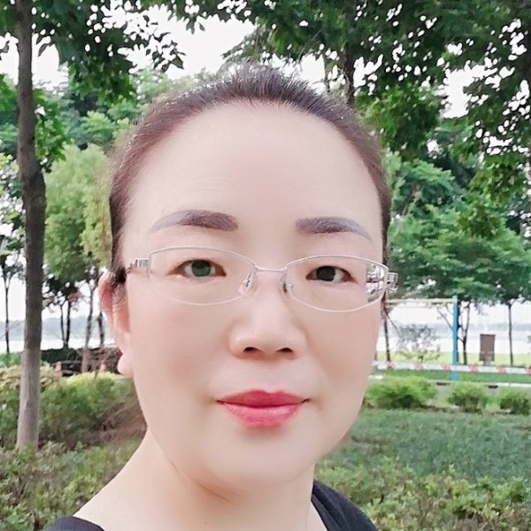 小妮子XXX的照片