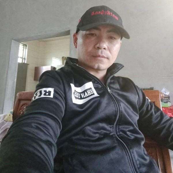 萧痴的照片