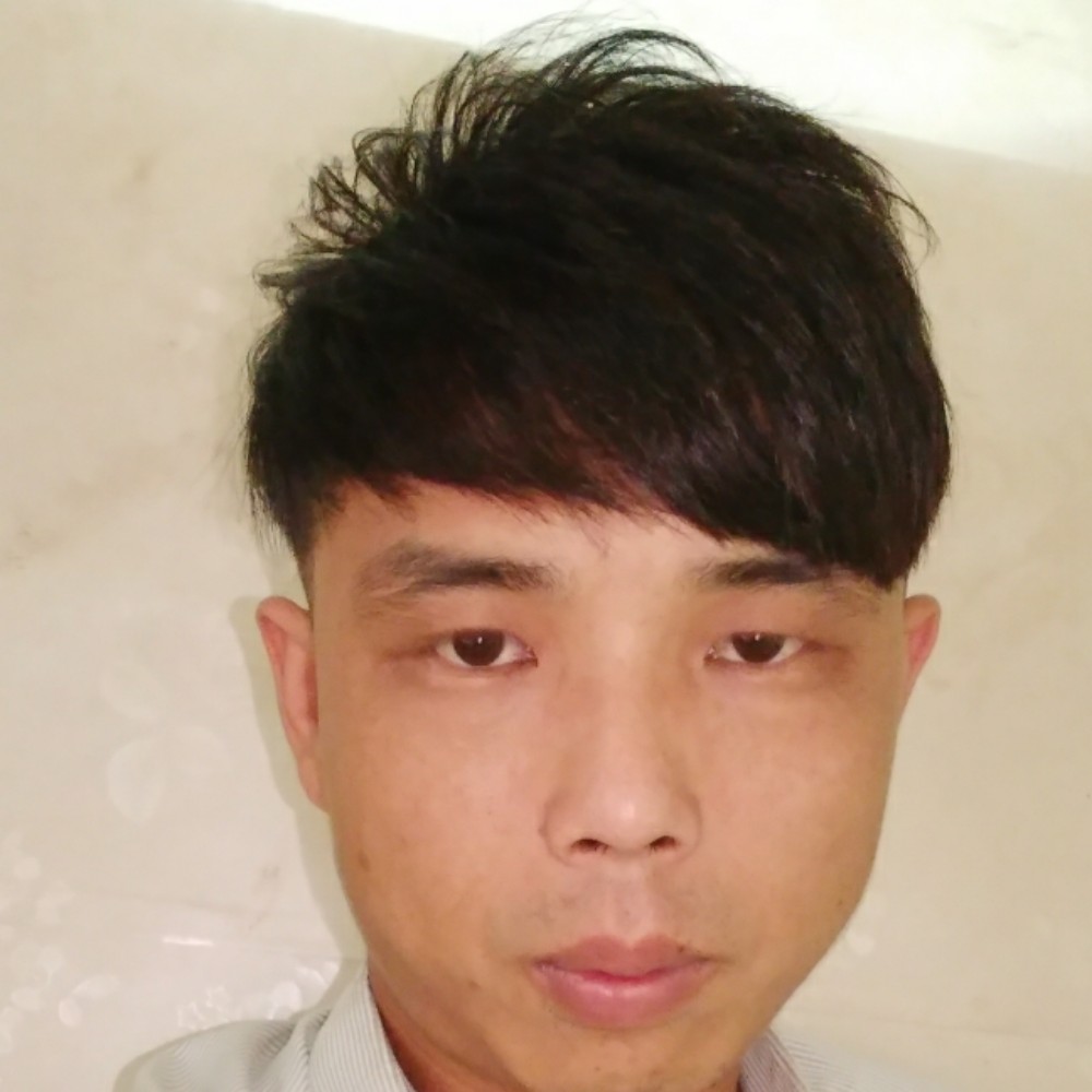 小秦小秦的照片
