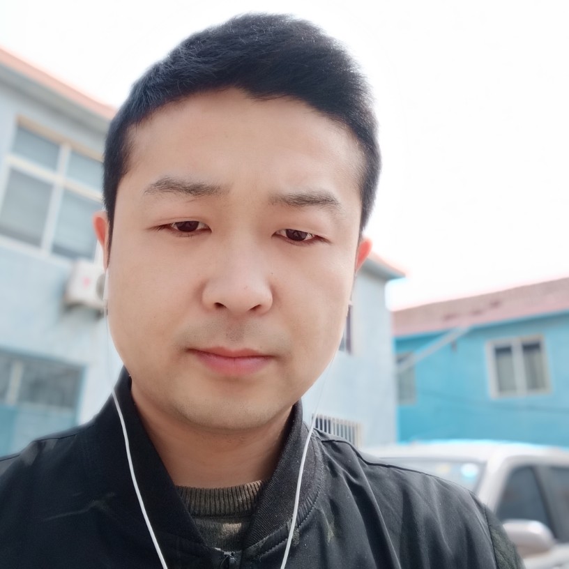张坤……的照片
