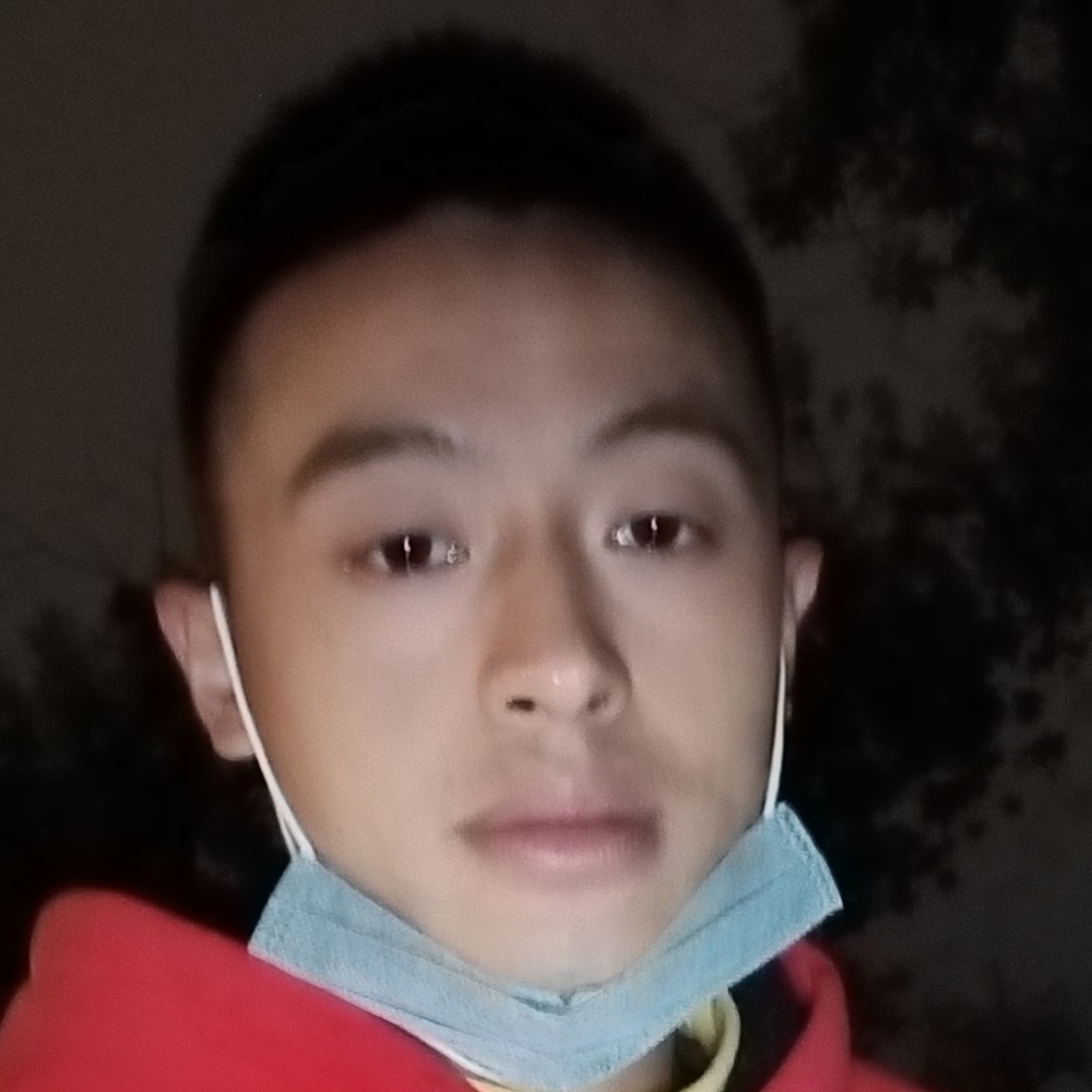 明媚蹁跹冷眸的照片