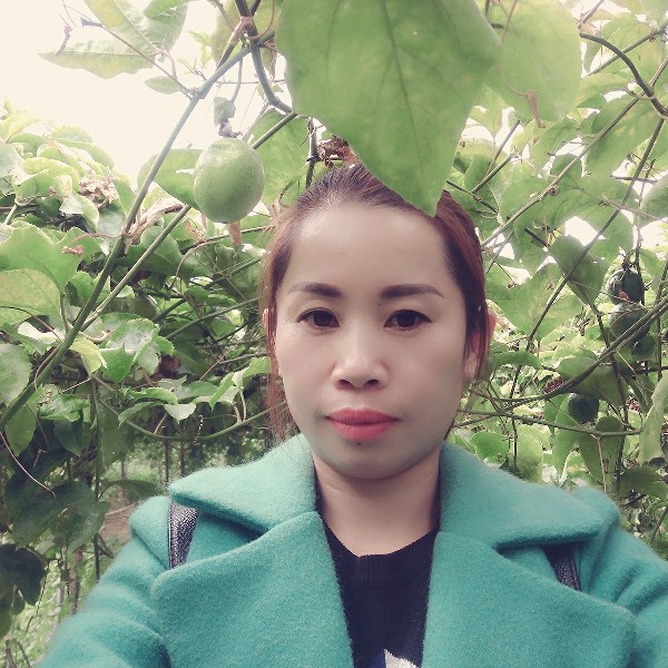甜甜打女王的照片