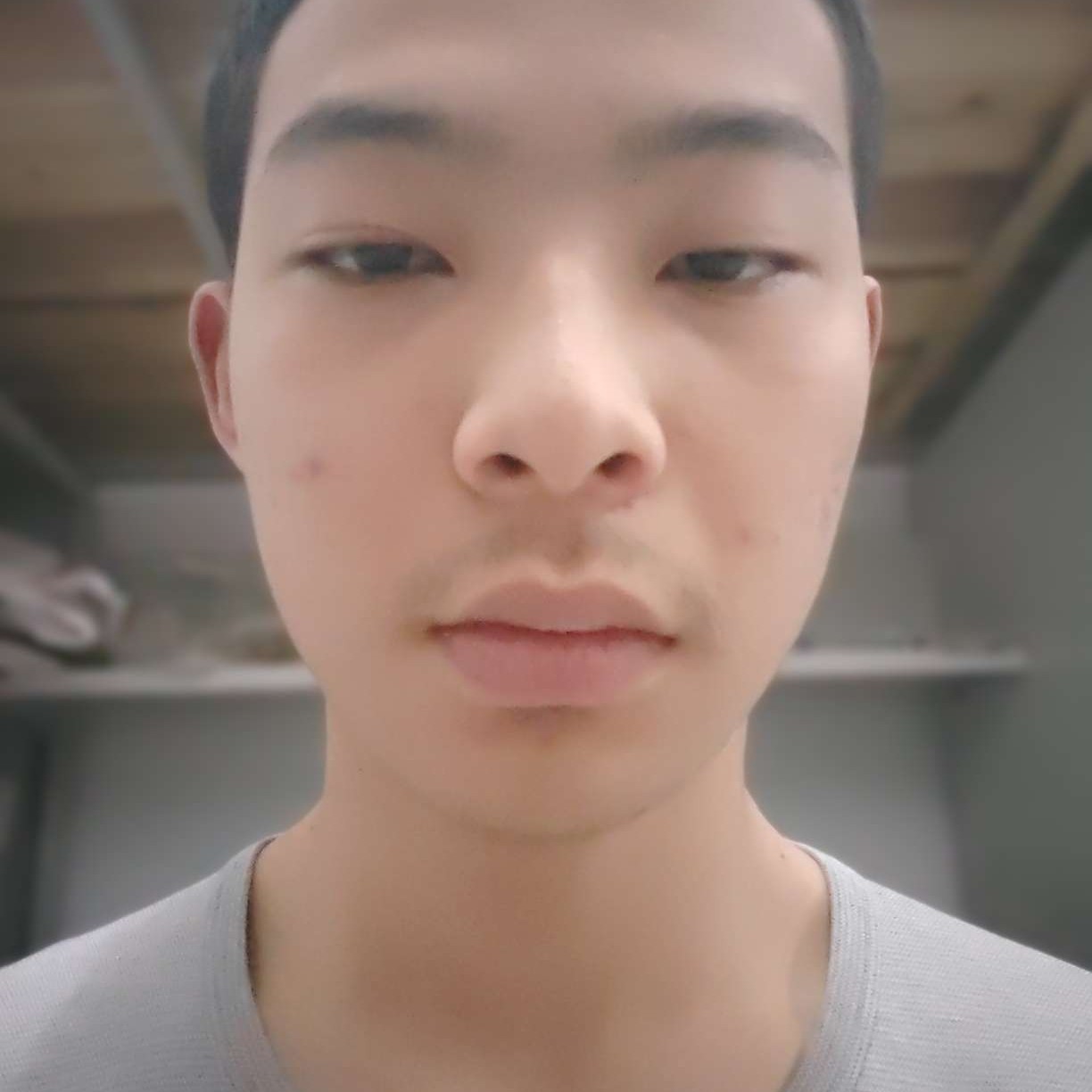 吕宏杰的照片