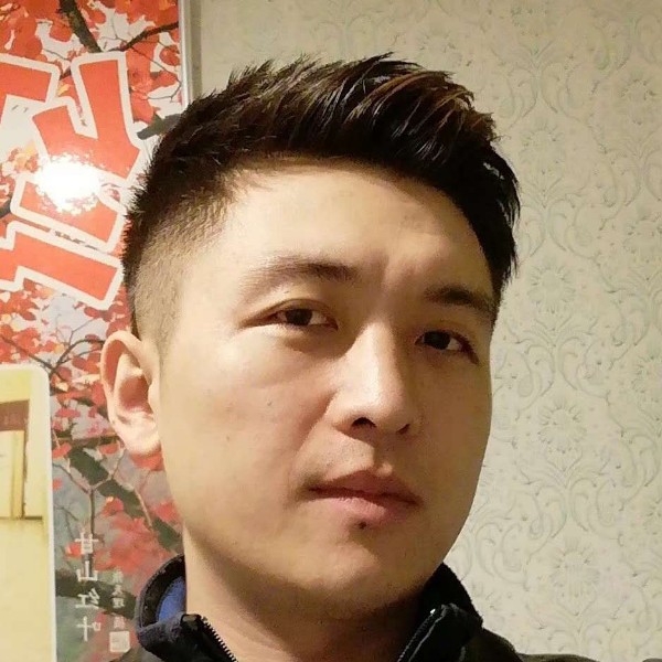 阳阳的照片
