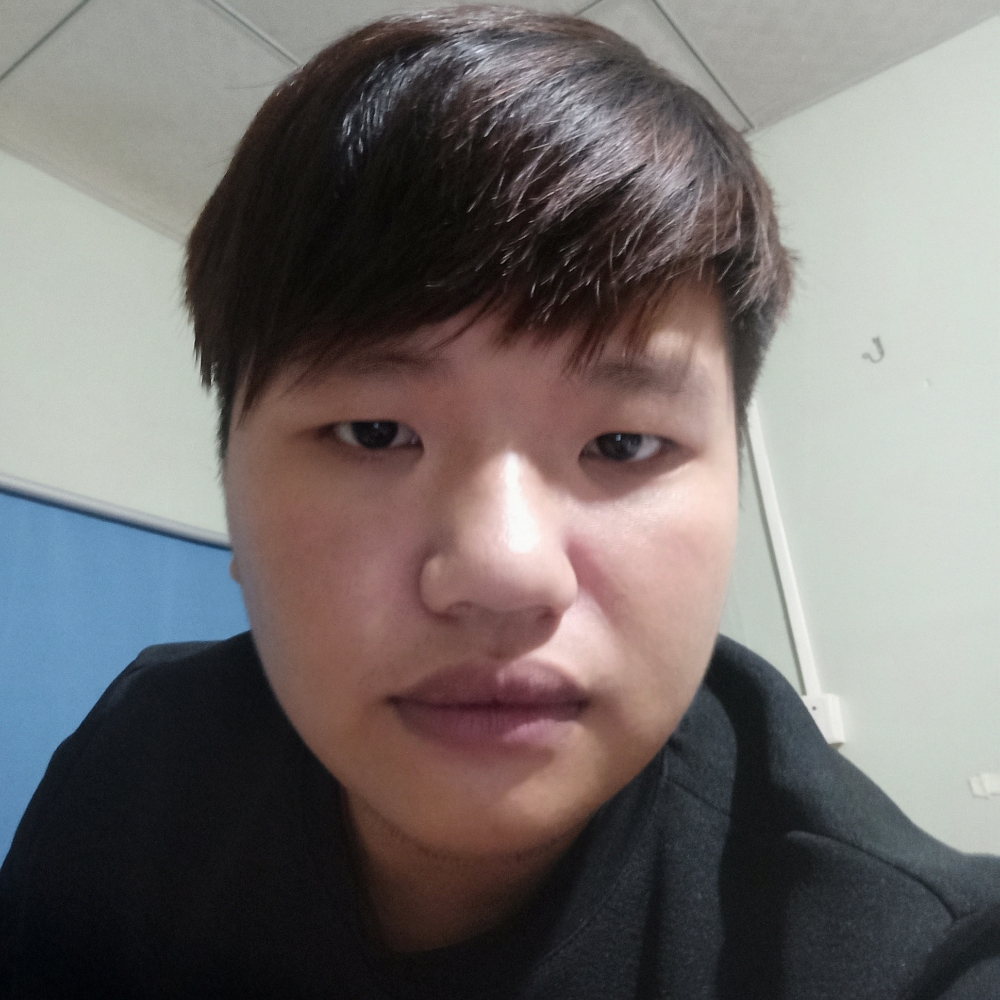 谁倾心柜子的照片