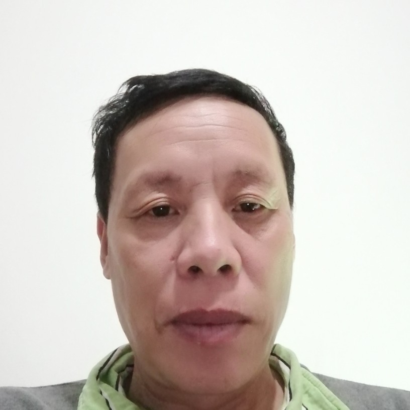 小土豆凝眸忧伤的照片