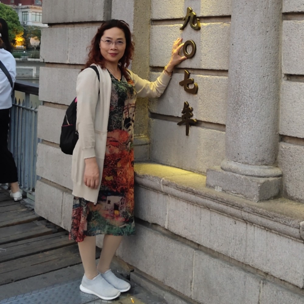 冰淇淋还传统的照片