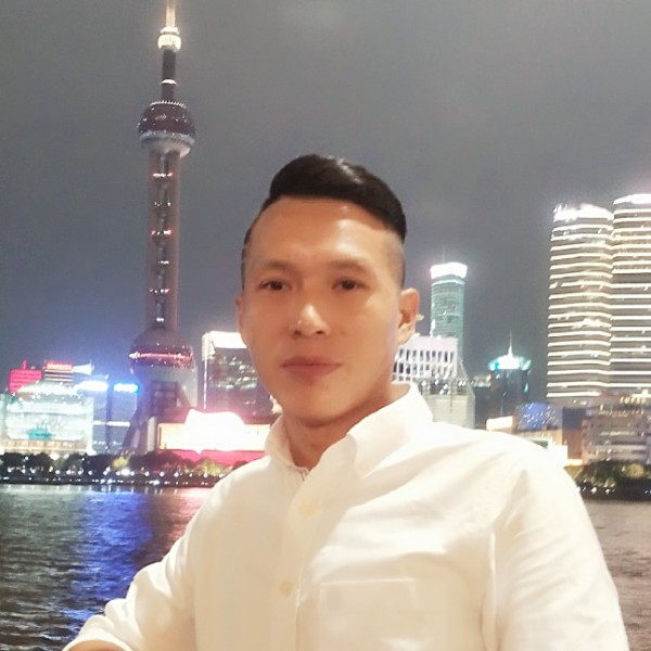 为那个她而来的照片