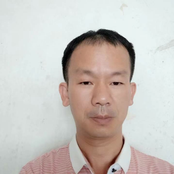 服饰吃醋威武的照片