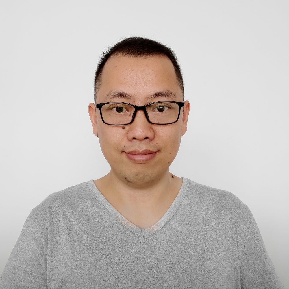轻舟已的照片