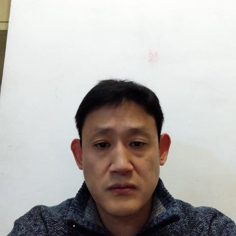 色大叔的照片