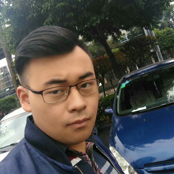 大白留胡子的照片
