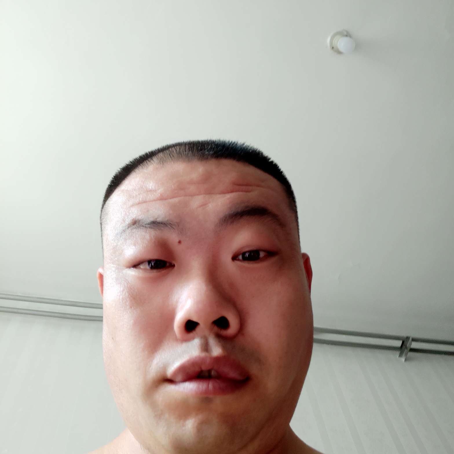 手链相许阳光的照片