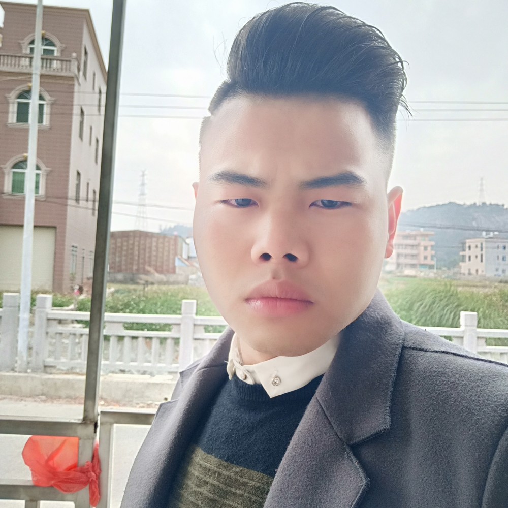 舒适超短裙的照片