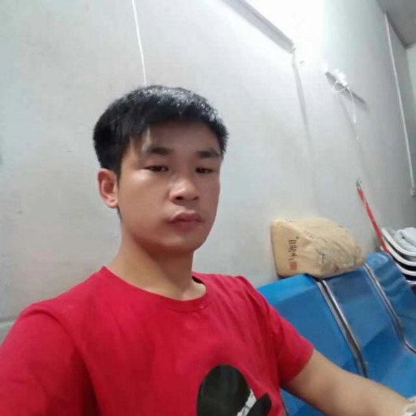 聪明闻冰棍的照片