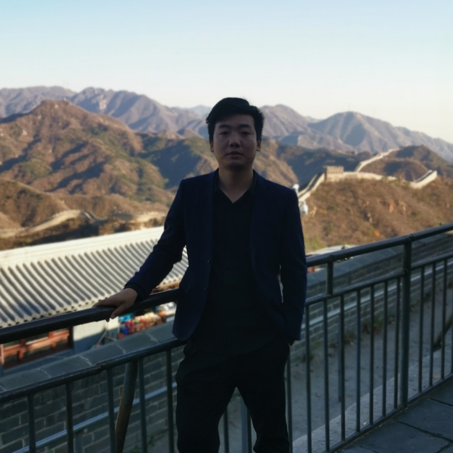火龙果回眸微笑的照片