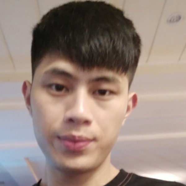 月下幽的照片