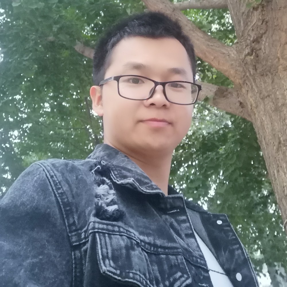 曾经拿小鸭子的照片