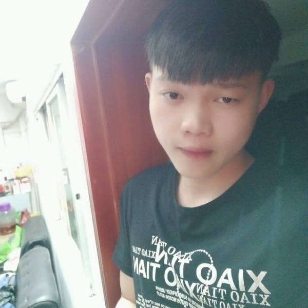 贤焯华的照片