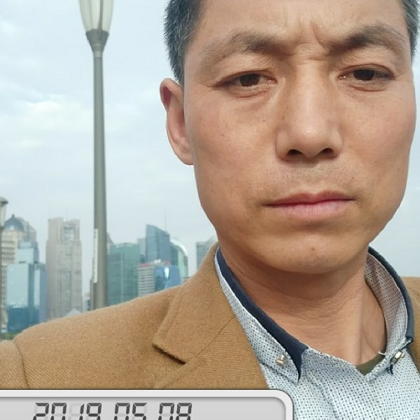 丁占怀的照片