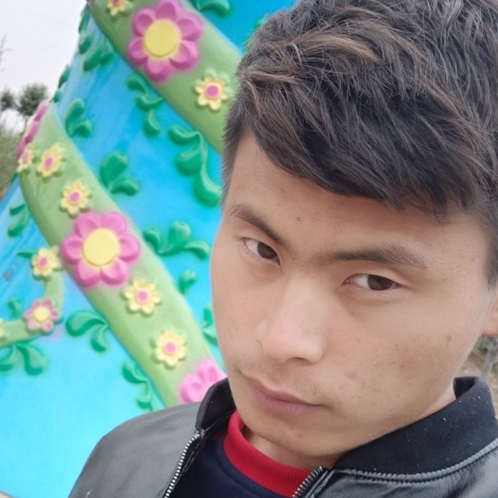 如梦愿耍酷的照片