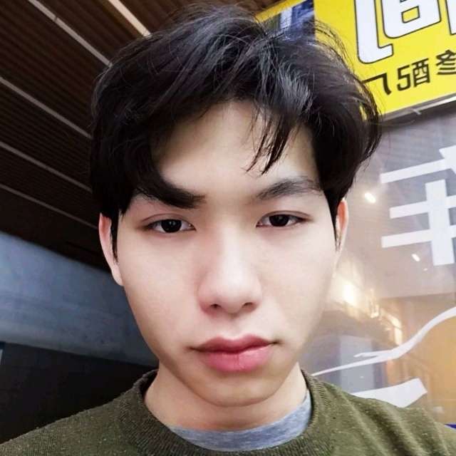 隐忍者的照片