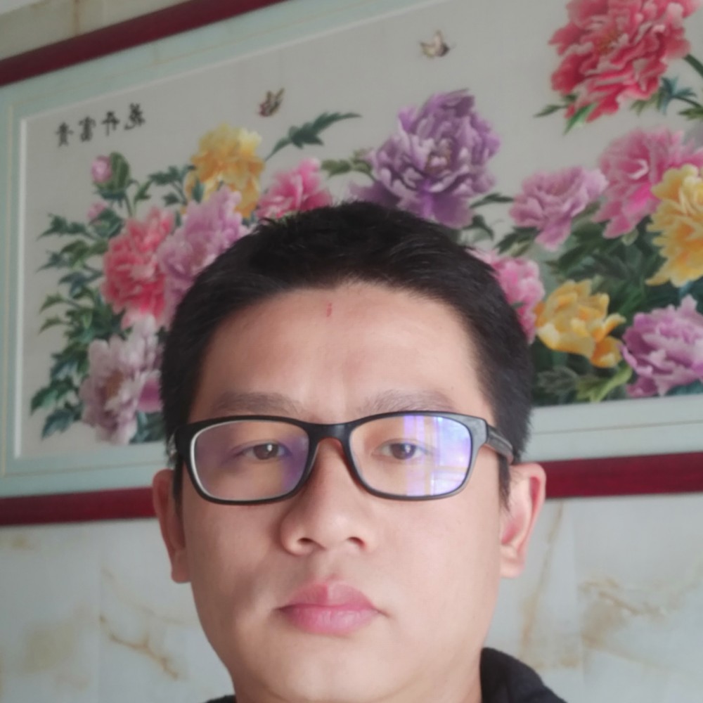 我是汤金潮的照片