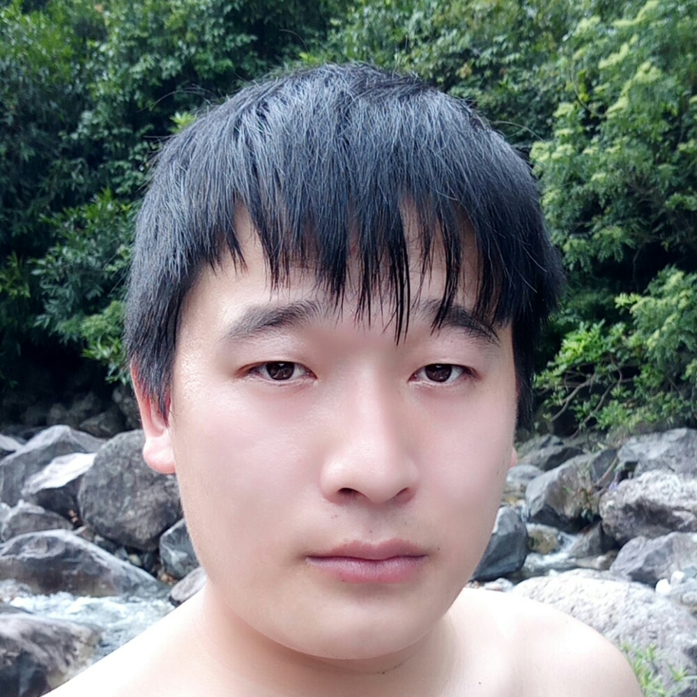 落后外套的照片