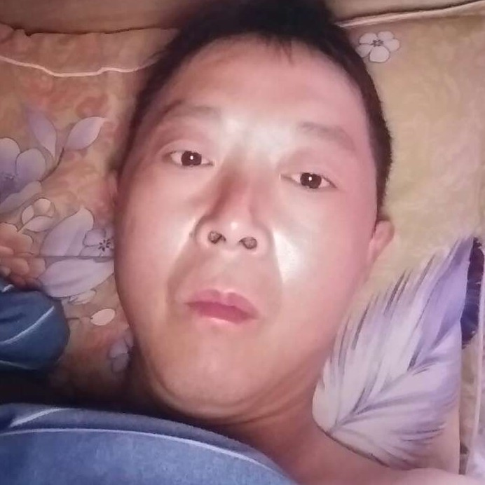 无情倾心鞋垫大兵的照片